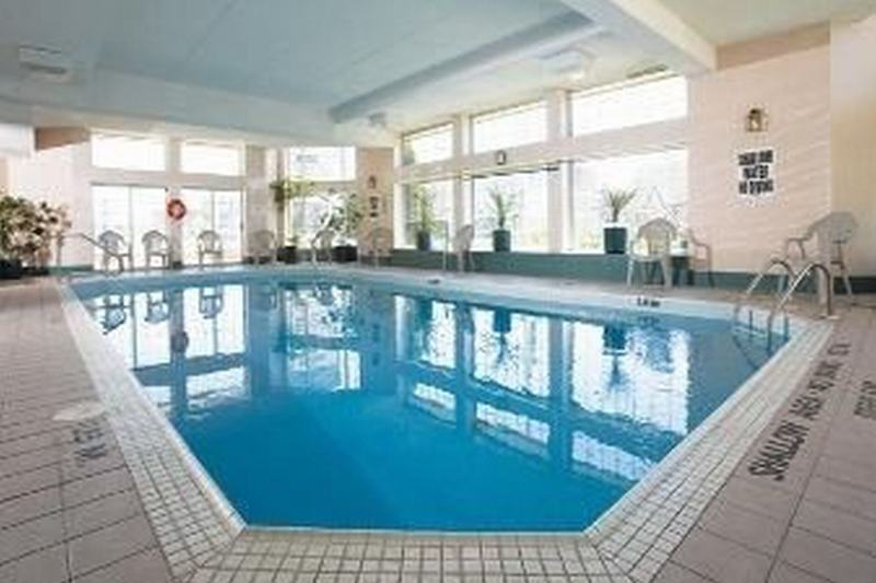 Travelodge By Wyndham Niagara Falls Lundys Lane Einrichtungen foto
